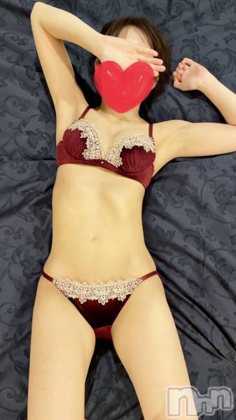 三条デリヘル(ヒトヅマジュンチャン)の2023年3月9日お店速報「リピーター様続出久々出勤流川さん残り1枠急げ🎶」