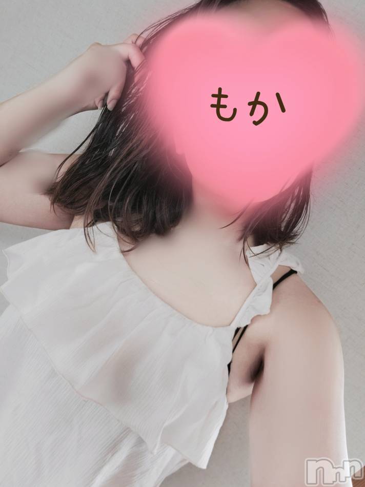 三条デリヘル(ヒトヅマジュンチャン)の2023年10月8日お店速報「レアな新人奥様の山口さんが出勤中ですよ」