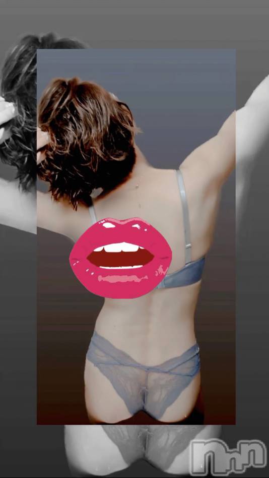 三条デリヘル(ヒトヅマジュンチャン)の2023年11月2日お店速報「人気急上昇中の新人”結城夫人”残り枠わずか」