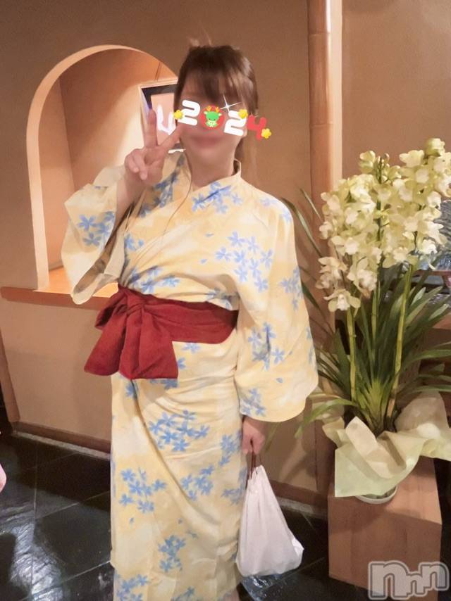 三条デリヘル(ヒトヅマジュンチャン)の2024年1月12日お店速報「癒しの奥様✨残りわずかなんです！！」