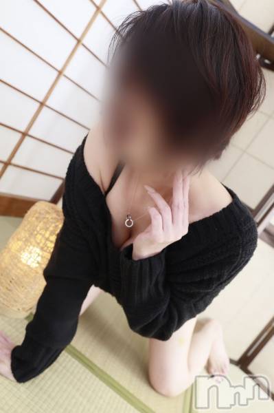 三条デリヘル(ヒトヅマジュンチャン)の2024年2月22日お店速報「久々の奥様も💗お急ぎご連絡下さい！！」