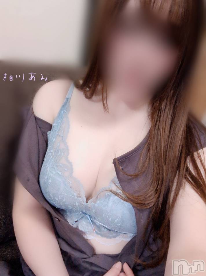 三条デリヘル(ヒトヅマジュンチャン)の2025年11月23日お店速報「夕方からも激熱ですよ」