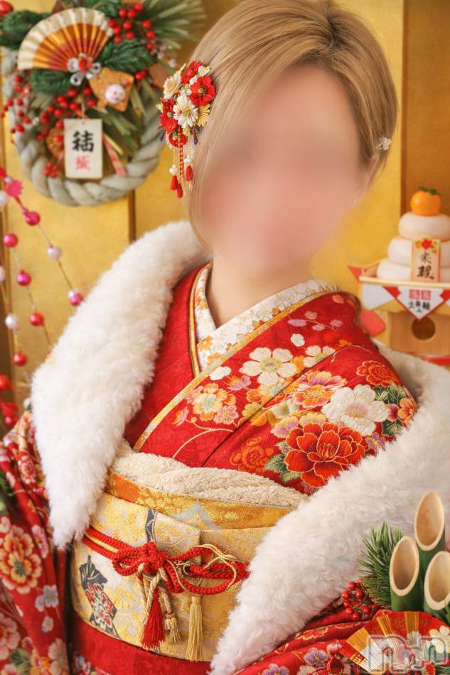 三条デリヘル(ヒトヅマジュンチャン)の2026年1月4日お店速報「Hな奥様と仕事初めの前に濃厚なお時間を堪能してください💗」