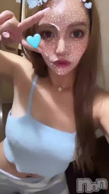 ✌︎(''   )✌︎