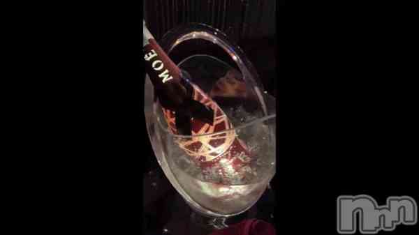֥亮&#x1F37E;&#x2734;&#xFE0E; .
