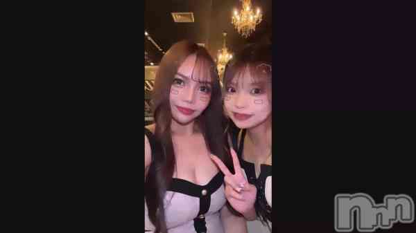 &#x1F46D;
