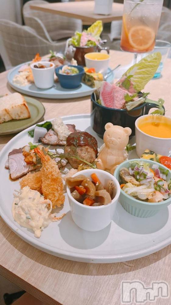 長岡デリヘル純・無垢(ジュンムク) ひめ華☆プラチナ(21)の10月8日写メブログ「出勤～！」