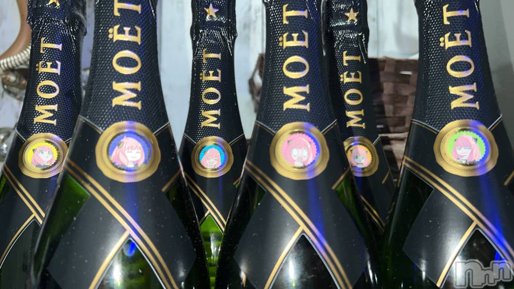 ܻϩʥå륺СAnthem (󥻥) ޺ڻҤ17̥֥֤ޤ🍾