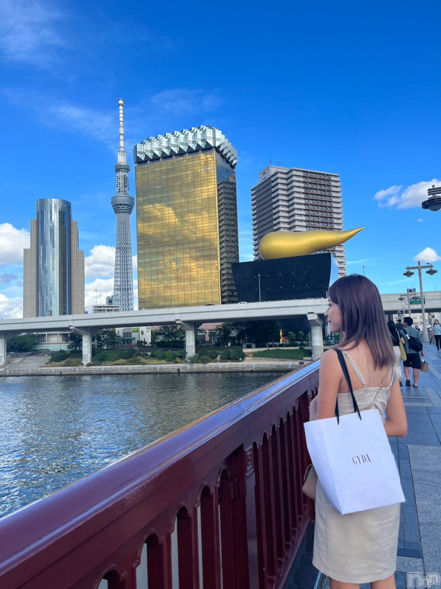 ܻϩʥå륺СAnthem (󥻥) 2023ǯ828̥֥֤ܤܤ