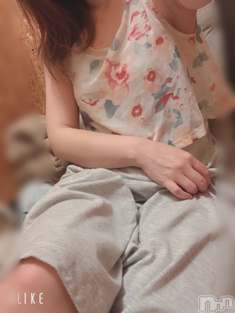 新潟人妻デリヘルLOVE AFFAIR～秘密のデート(ラブアフェア～ヒミツノデート) 紗英さん【♪】(30)の7月2日写メブログ「出勤☆」