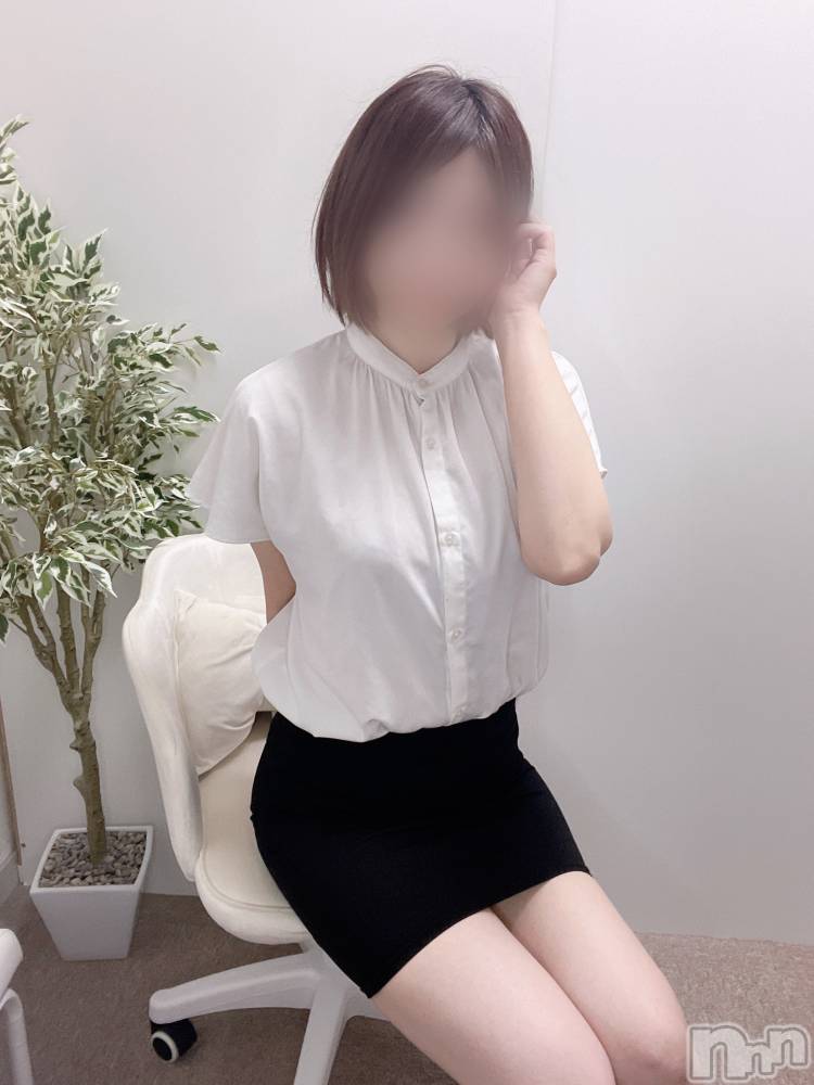 新潟人妻デリヘルLOVE AFFAIR～秘密のデート(ラブアフェア～ヒミツノデート) 紗英さん【♪】(30)の5月10日写メブログ「出勤予告！！！」