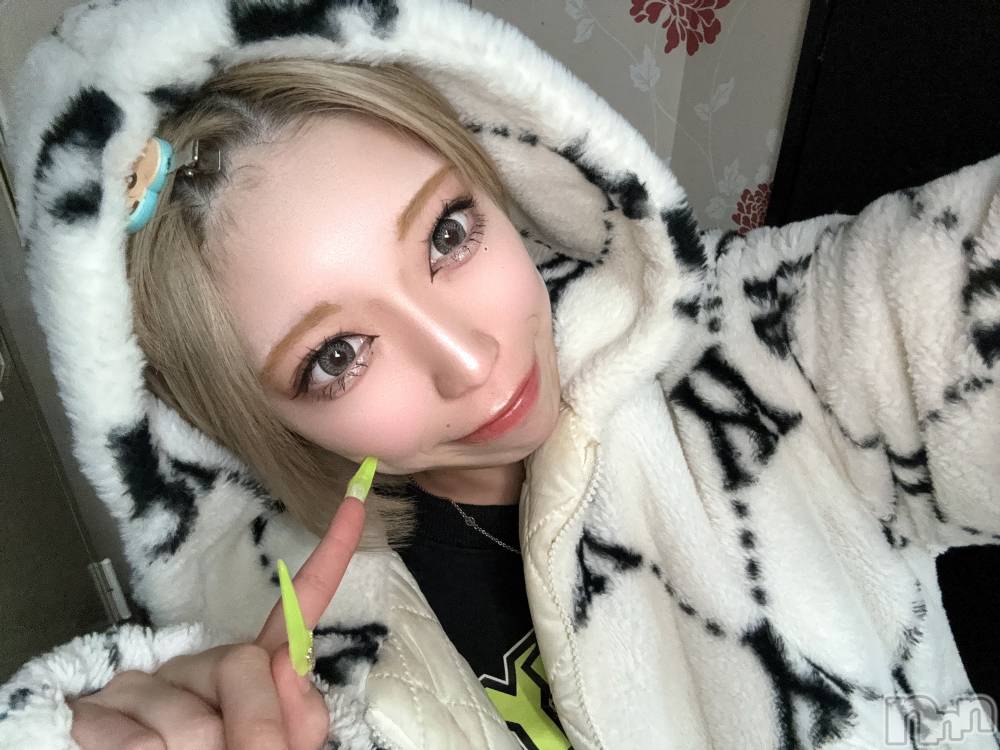 ƲХ顦THE LOUNGE (饦󥸥ե) 1110̥֥ȱ夲ƤܥɤǤ🥺ྀི🌈