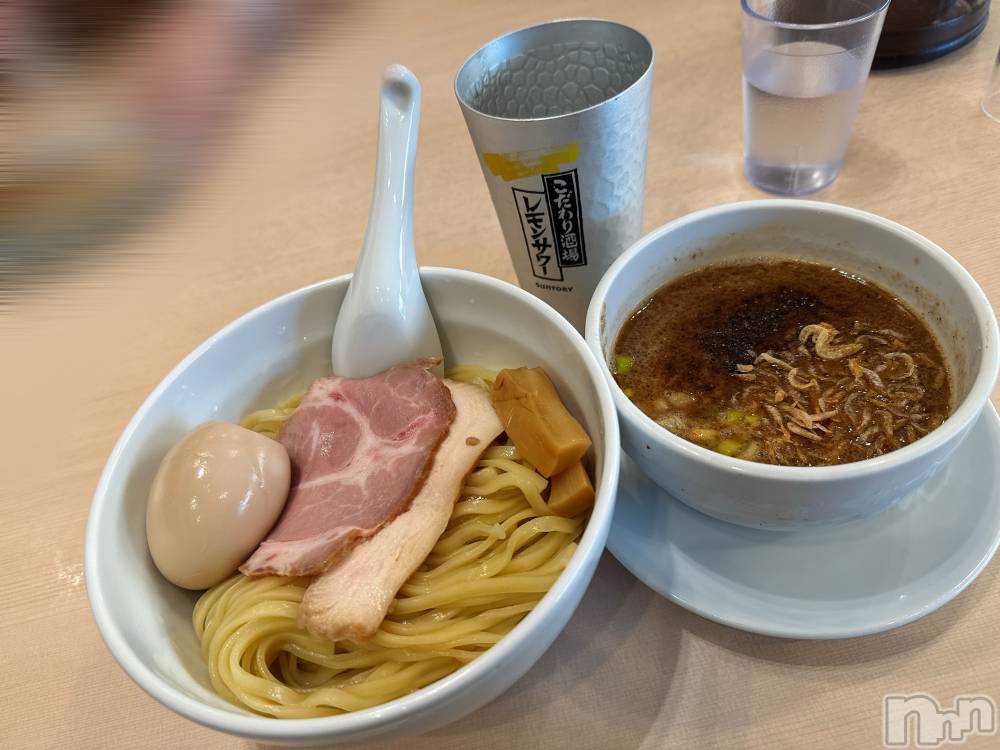 ƲХ顦THE LOUNGE (饦󥸥ե) 37̥֥ӥƥƤǤ🍜💛