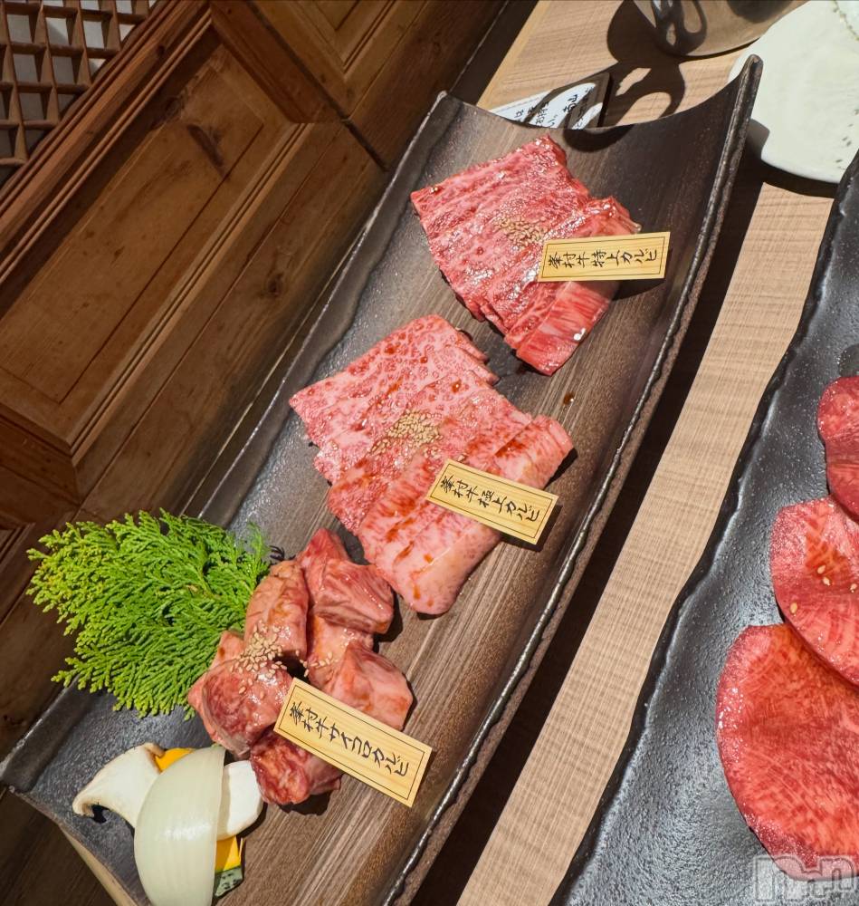 ƲХ顦THE LOUNGE (饦󥸥ե) 72̥֥֥˥٥ǥ‼️🍖