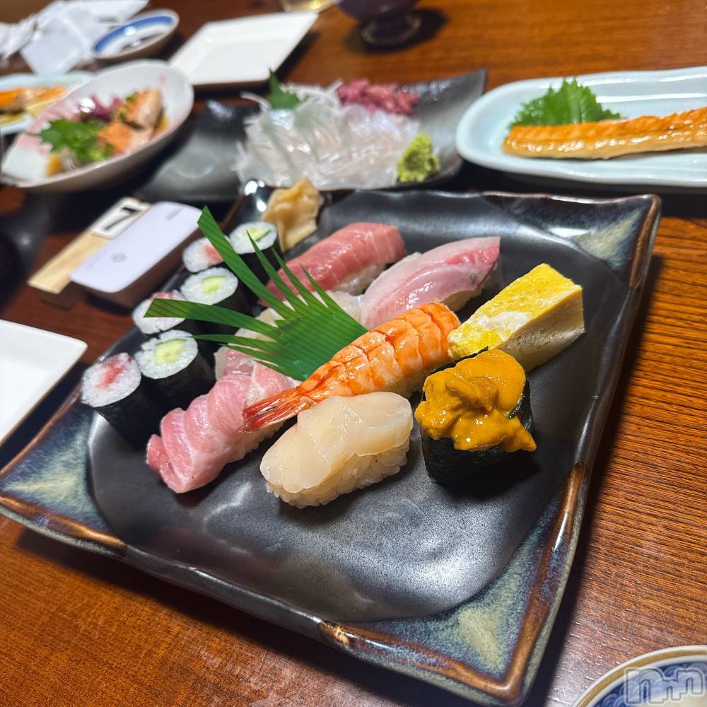 ƲХ顦THE LOUNGE (饦󥸥ե) 1029̥֥🍣