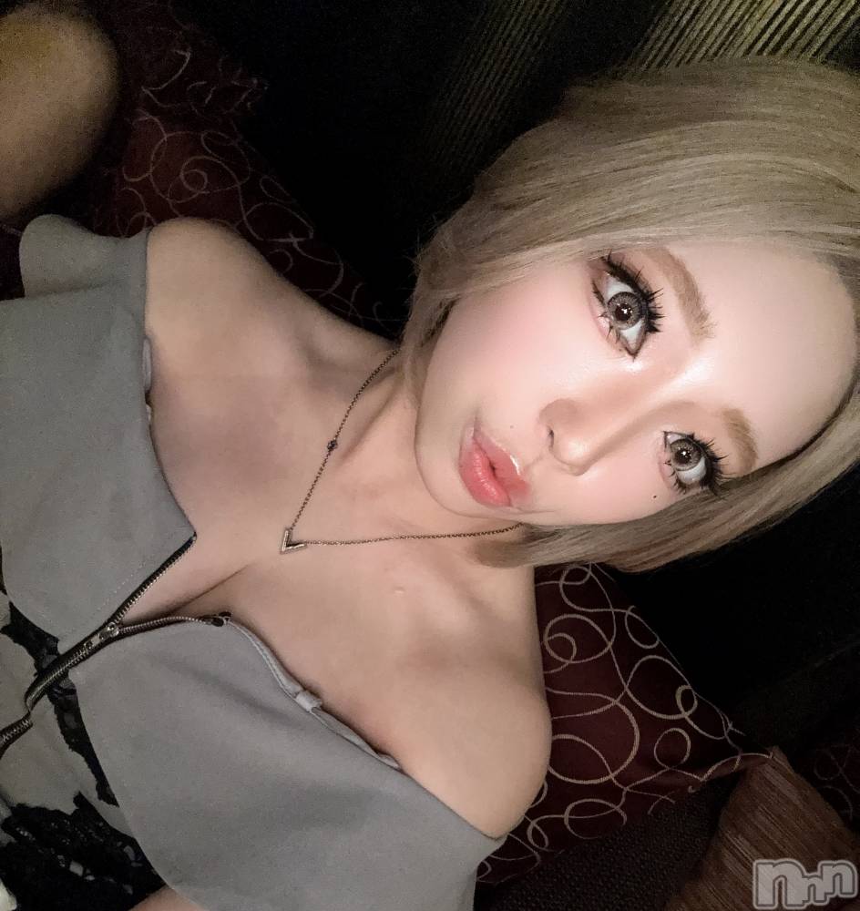 ƲХ顦THE LOUNGE (饦󥸥ե)  1118̥֥֤ĤȰ㤦饳ʤ❗️