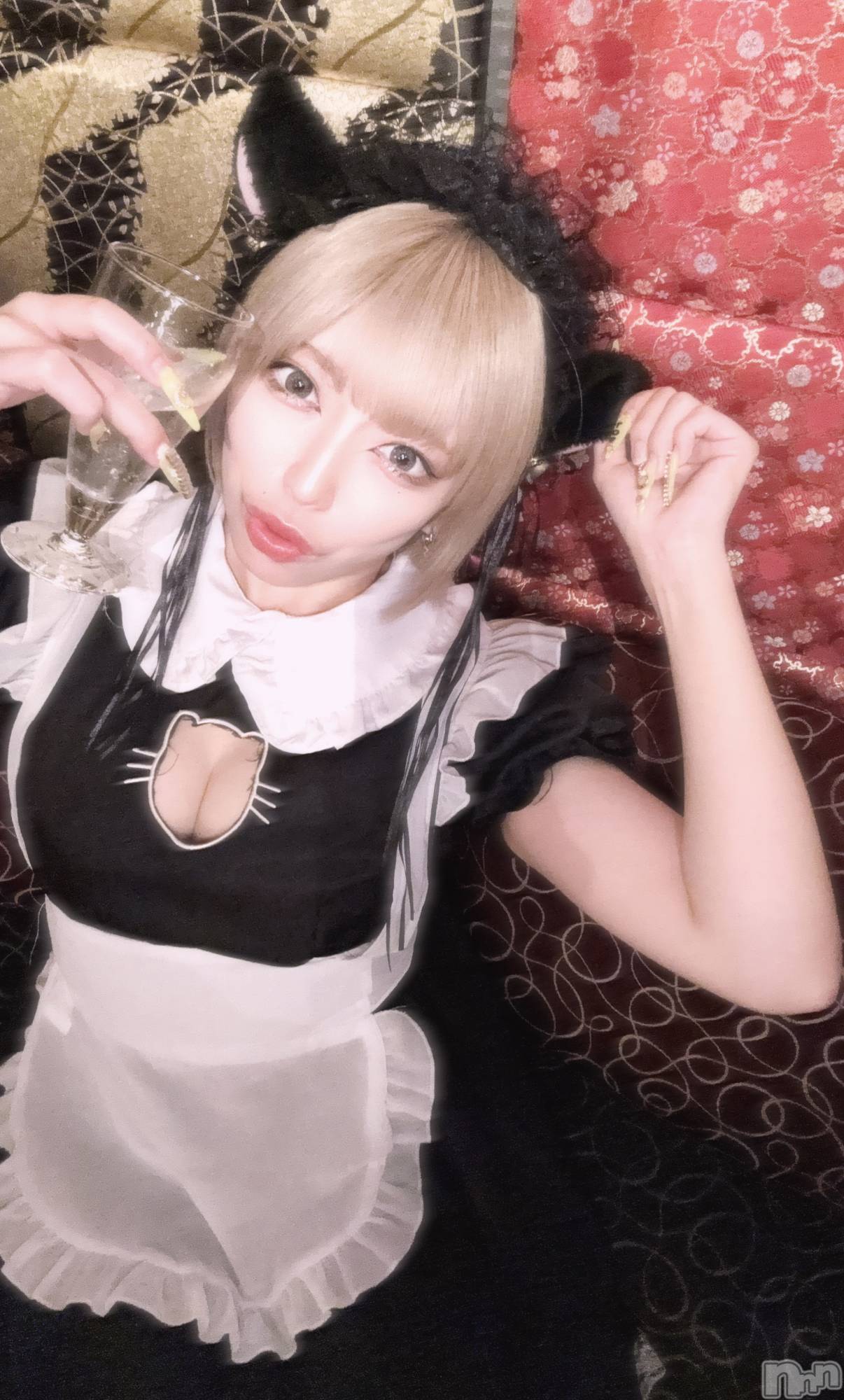ƲХ顦THE LOUNGE (饦󥸥ե) 2024ǯ111̥֥֥ϥ󥳥Ǥ!!🎃💛