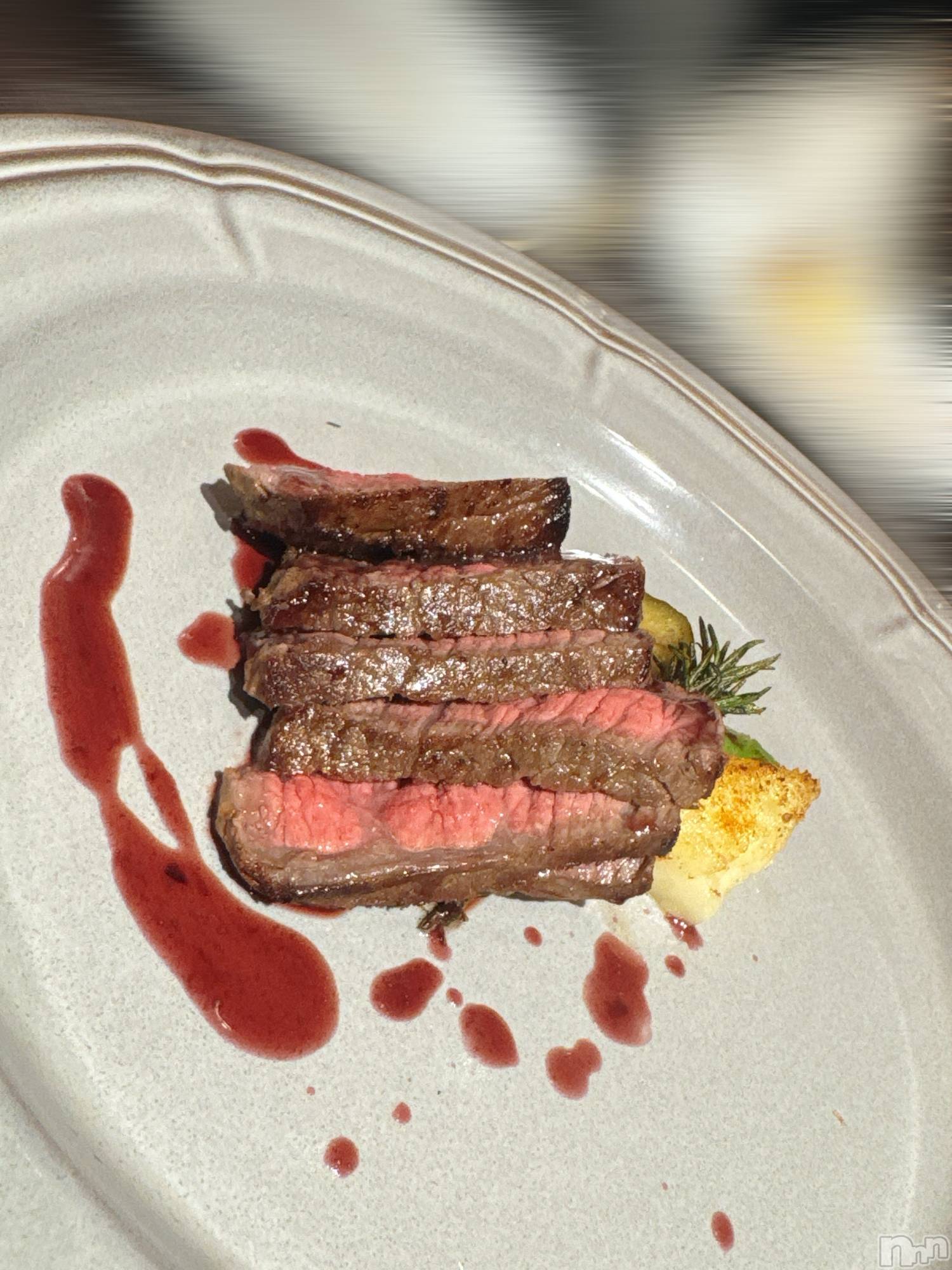 ƲХ顦THE LOUNGE (饦󥸥ե) 2025ǯ324̥֥֤繥ޥ󡪡🍖🔥