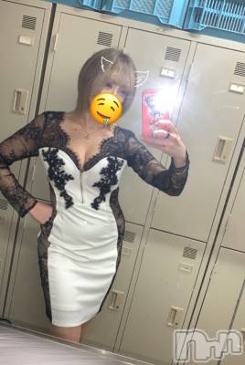 ƲХ顦THE LOUNGE (饦󥸥ե) 216̥֥֤ˤɥ쥹👗✨️