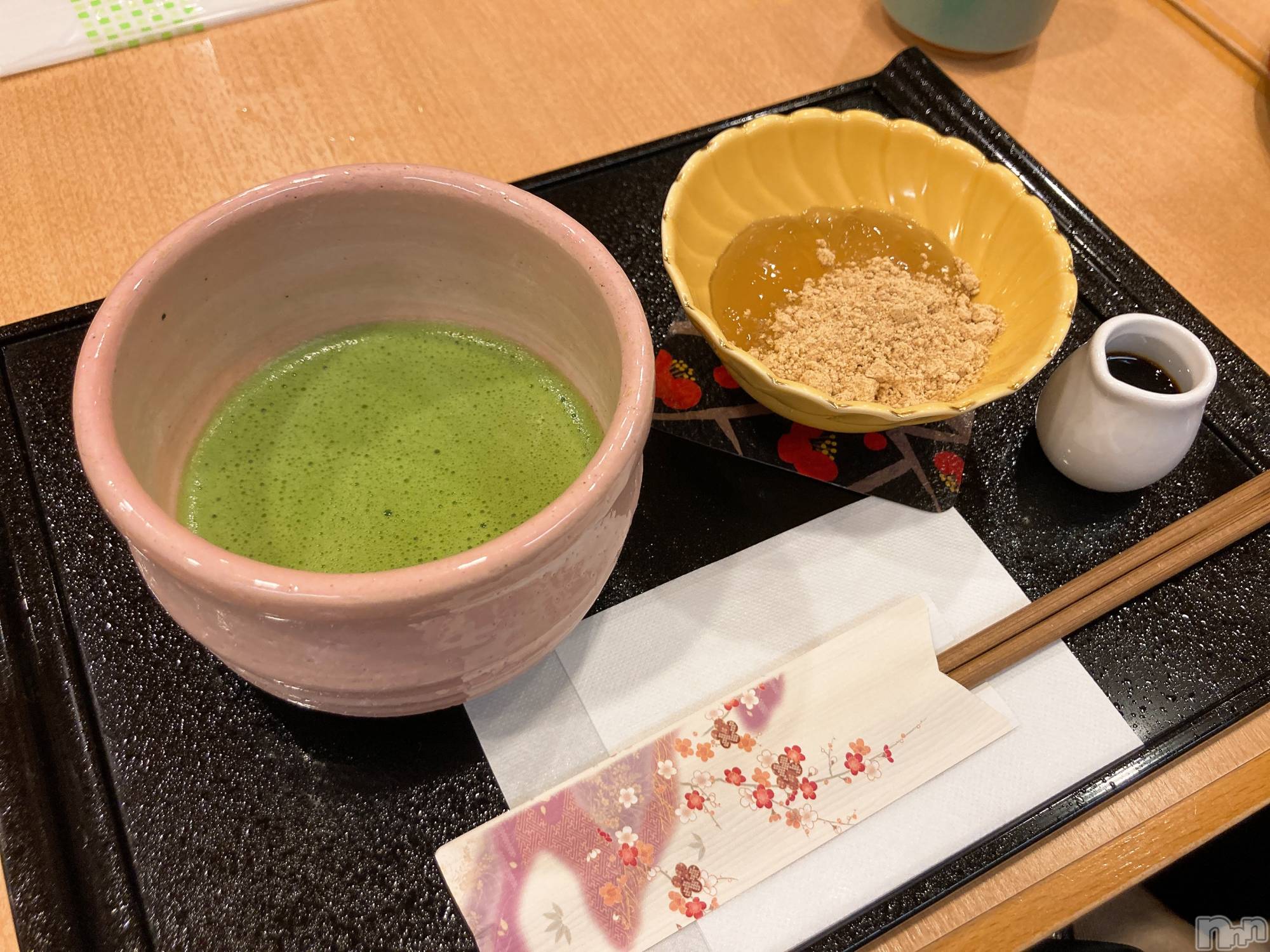 Įʥå륺СL'asile(饸) 2023ǯ211̥֥֤ޤä🍵