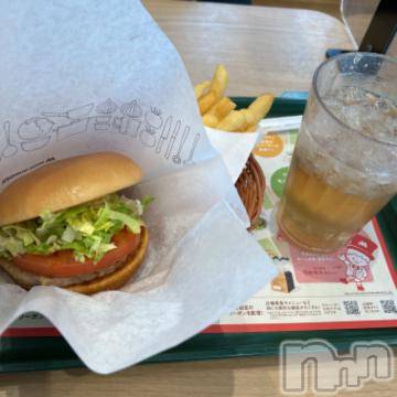 新潟デリヘル五十路マダム新潟店(カサブランカグループ)(イソジマダムニイガタテン) 夏目みな(51)の2月3日写メブログ「おひるー」