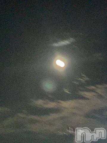 新潟デリヘル五十路マダム新潟店(カサブランカグループ)(イソジマダムニイガタテン) 夏目みな(51)の11月27日写メブログ「月が」