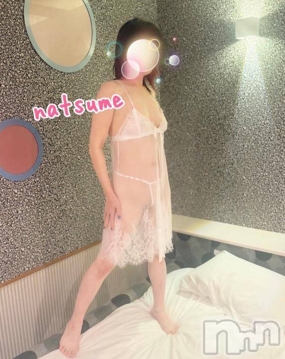 新潟デリヘル五十路マダム新潟店(カサブランカグループ)(イソジマダムニイガタテン) 夏目みな(52)の10月25日写メブログ「傘、、」