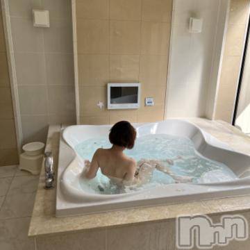 新潟デリヘル五十路マダム新潟店(カサブランカグループ)(イソジマダムニイガタテン)夏目みな(51)の2023年8月26日写メブログ「出勤時間」