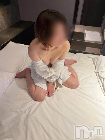 新潟デリヘル五十路マダム新潟店(カサブランカグループ)(イソジマダムニイガタテン)夏目みな(51)の2023年11月7日写メブログ「おはようございます」