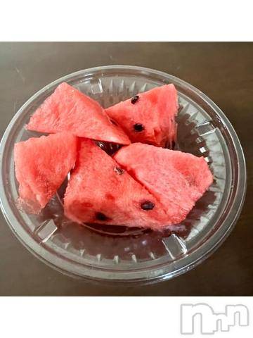 新潟デリヘル五十路マダム新潟店(カサブランカグループ)(イソジマダムニイガタテン)夏目みな(51)の2024年8月23日写メブログ「水分補給」