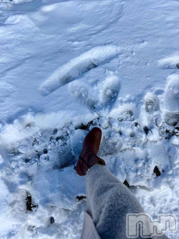 新潟デリヘル五十路マダム新潟店(カサブランカグループ)(イソジマダムニイガタテン)夏目みな(51)の2025年2月6日写メブログ「バス来ない…」