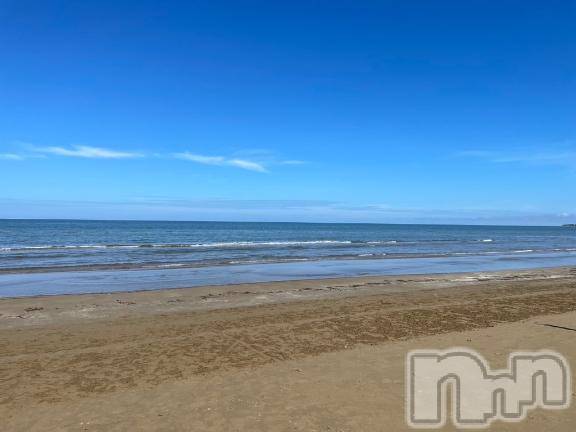 新潟デリヘル五十路マダム新潟店(カサブランカグループ)(イソジマダムニイガタテン)夏目みな(51)の2025年8月22日写メブログ「昔あったよね」