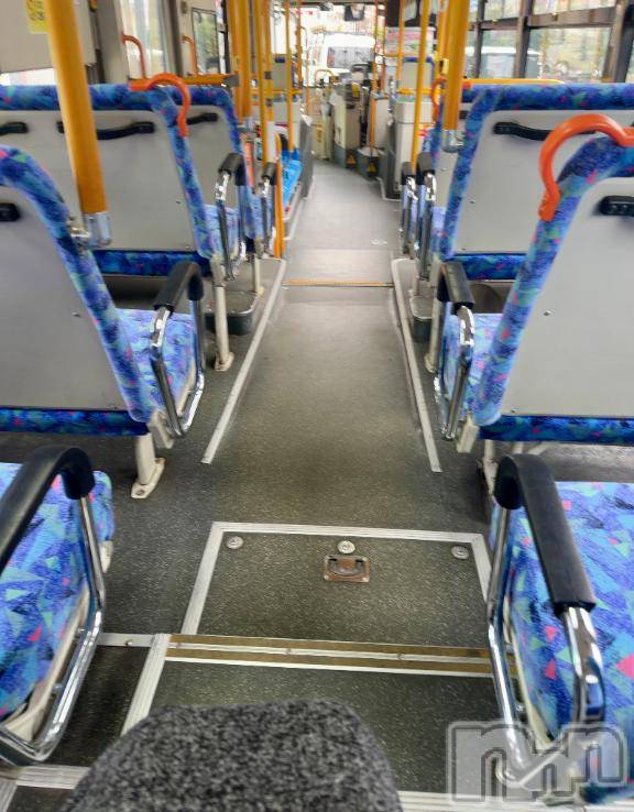 新潟デリヘル五十路マダム新潟店(カサブランカグループ)(イソジマダムニイガタテン)夏目みな(51)の2026年3月3日写メブログ「朝なのに」