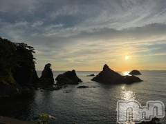 新潟デリヘル五十路マダム新潟店(カサブランカグループ)(イソジマダムニイガタテン) 夏目みな(51)の8月26日写メブログ「雨…」