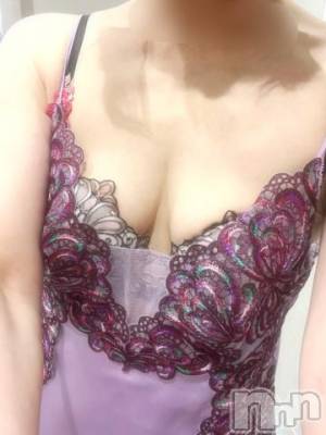 新潟デリヘル 五十路マダム新潟店(カサブランカグループ)(イソジマダムニイガタテン) 夏目みな(51)の10月5日写メブログ「こんばんは」