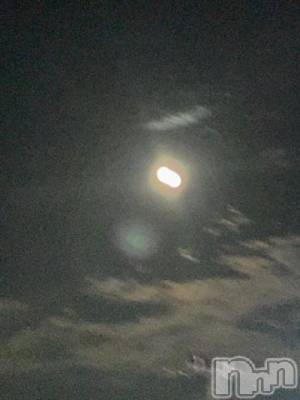 新潟デリヘル 五十路マダム新潟店(カサブランカグループ)(イソジマダムニイガタテン) 夏目みな(51)の11月27日写メブログ「月が」