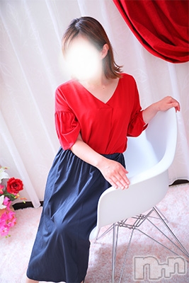 えりな(30) 身長156cm、スリーサイズB86(D).W58.H84。松本発デリヘル 松本人妻援護会(マツモトヒトヅマエンゴカイ)在籍。