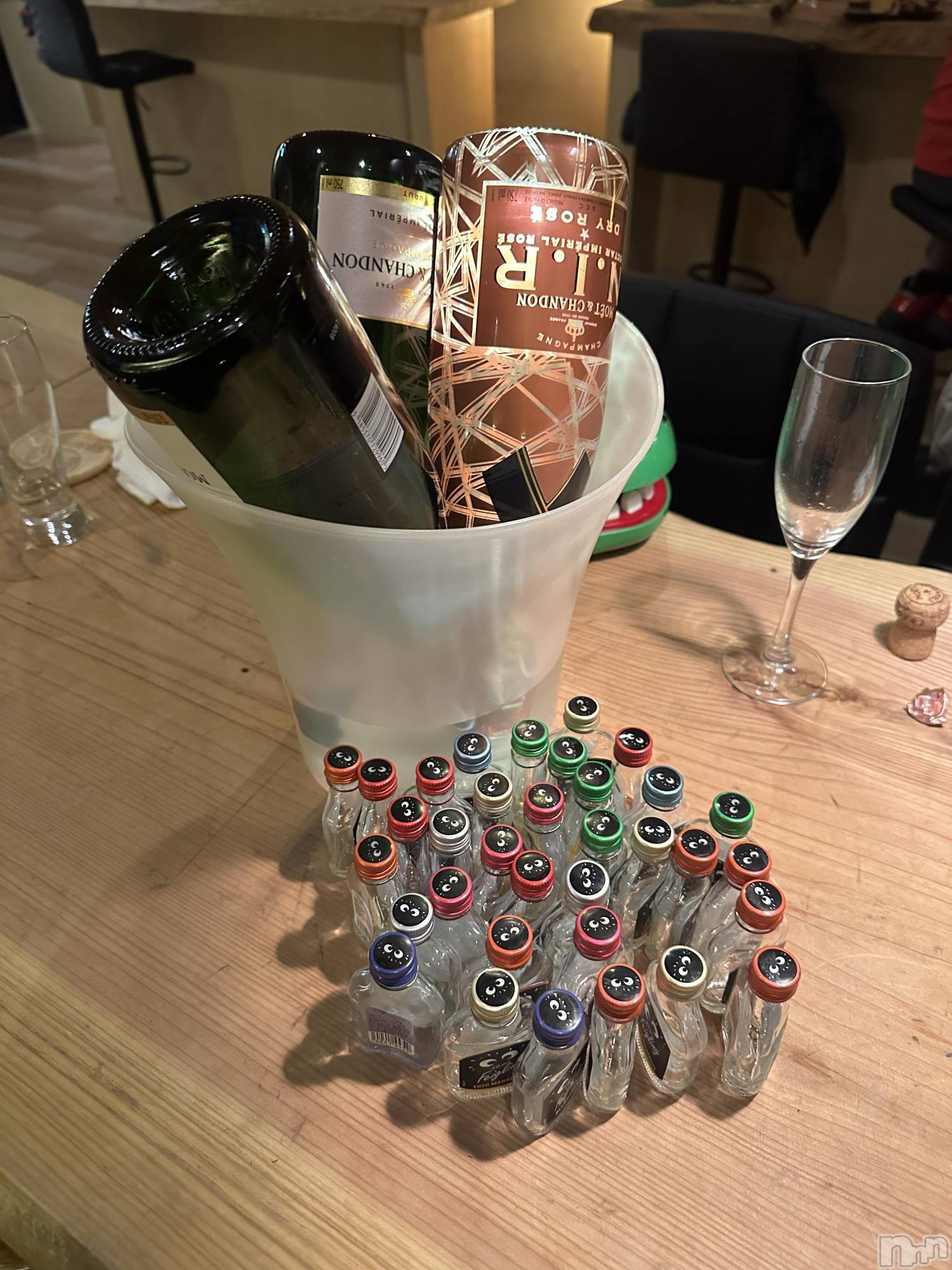 Įʥå륺СL'asile(饸) 2025ǯ44̥֥44 2321ʬΥ֥