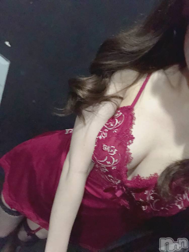 新潟おっパブPRESTIGE VIP(プレステージ　ビップ) 羽咲　みはる(20)の5月12日写メブログ「🤱🌹」