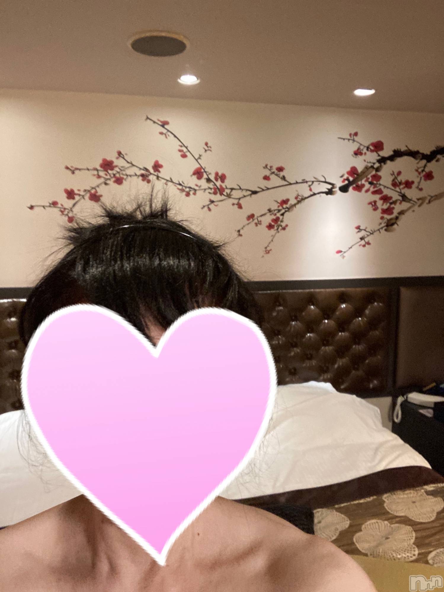 松本発デリヘル松本人妻援護会(マツモトヒトヅマエンゴカイ)かんな（しらゆり）(43)の2022年7月16日写メブログ「出勤しました」
