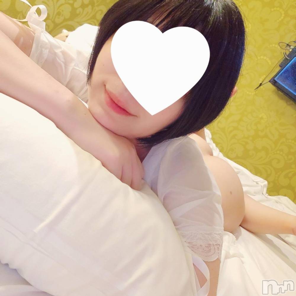 新潟人妻デリヘル新潟人妻　2nd Wife(セカンドワイフ) みちる奥様(29)の11月23日写メブログ「ティッシュ1箱空にするような勢いで爆イキする件」