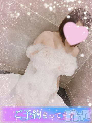 長岡デリヘル人妻楼　長岡店(ヒトヅマロウ　ナガオカテン) あすか(26)の10月1日写メブログ「暑かった🥺」