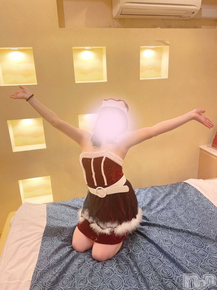 上越デリヘルらぶらぶ　地域密着!!地元新潟女性と会える店(ラブラブ) えみか★高リピ人気嬢(25)の12月29日写メブログ「2024年もありがとう！！」
