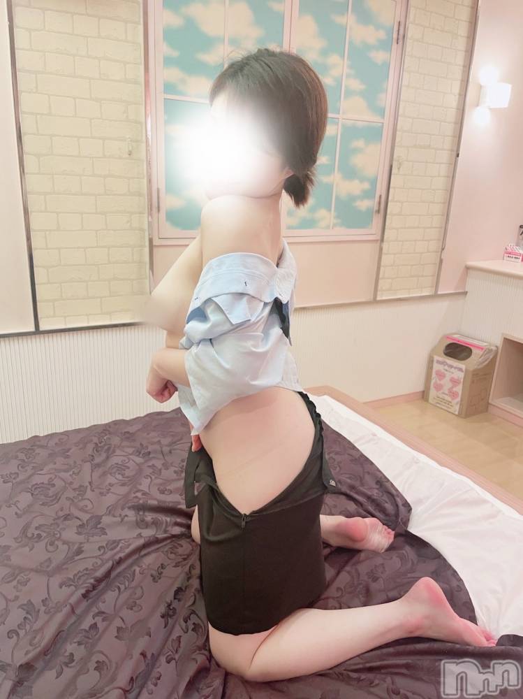 上越デリヘルらぶらぶ　地域密着!!地元新潟女性と会える店(ラブラブ) えみか★高リピ人気嬢(25)の8月15日写メブログ「我慢できない！！」