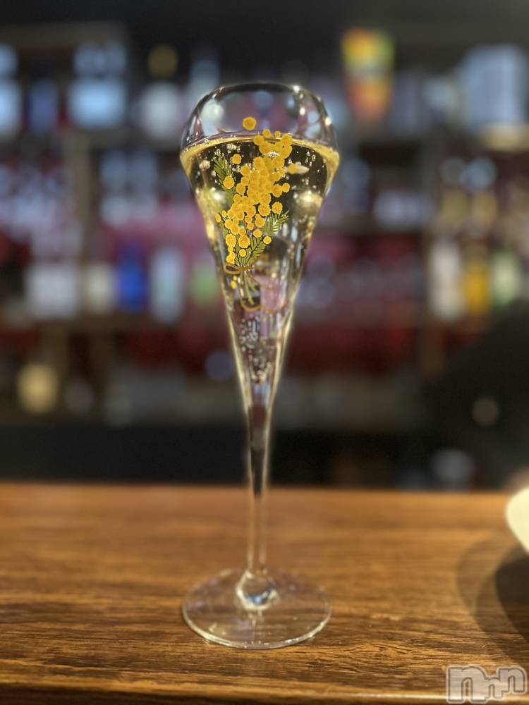 ���ܱ�������Х��顦�����K-LOUNGE(�����饦��) ƣ�� �����12��30���̥�֥����֥ߥ⥶��