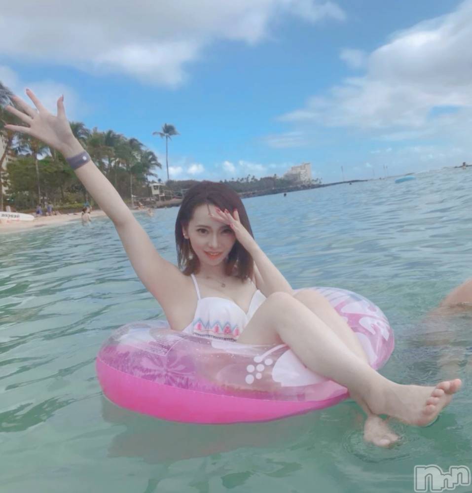 ���ܱ�������Х��顦�����K-LOUNGE(�����饦��) ƣ�� �����1��22���̥�֥����֥ϥ磻������