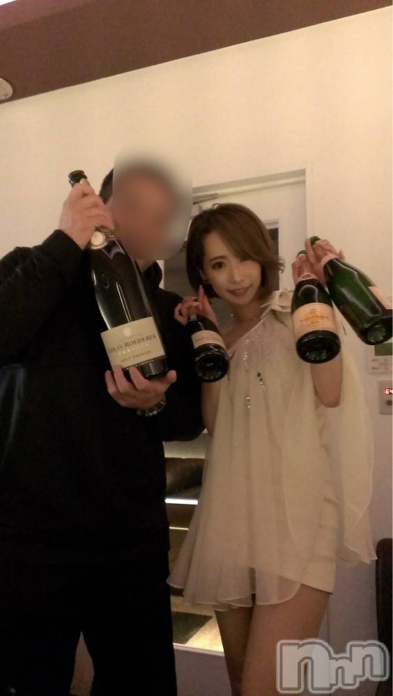 ���ܱ�������Х��顦�����K-LOUNGE(�����饦��) ƣ�� �����3��12���̥�֥����ַʵ��褷��