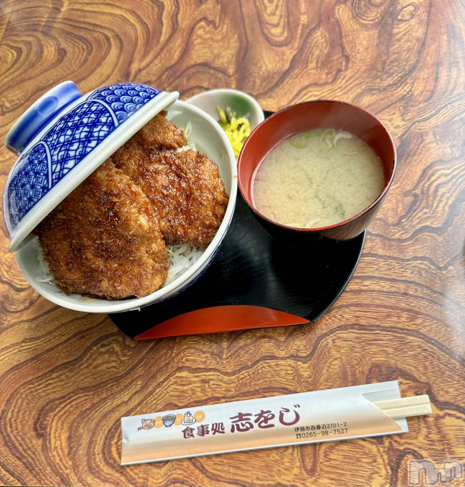 ���ܱ�������Х��顦�����K-LOUNGE(�����饦��) ƣ�� �����6��27���̥�֥����֤���Ǥ͡�
