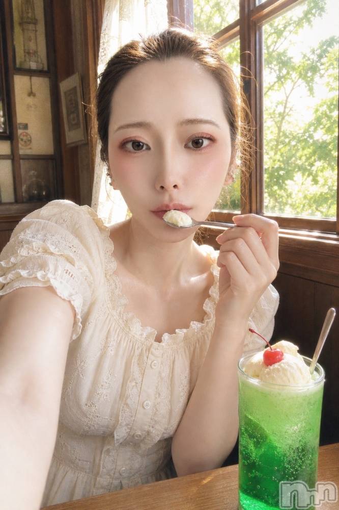 ���ܱ�������Х��顦�����K-LOUNGE(�����饦��) ƣ�� �����6��30���̥�֥����֤ޤ�³����