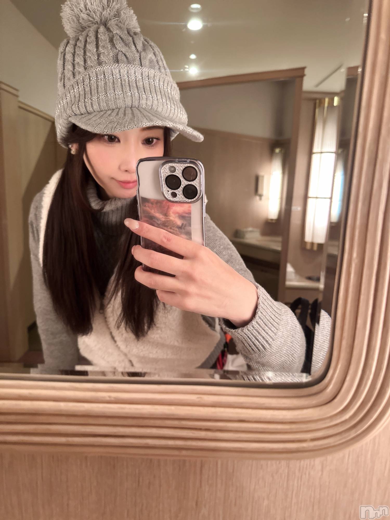 ���ܱ�������Х��顦�����K-LOUNGE(�����饦��) ��2025ǯ12��11���̥�֥����֤��ä�����